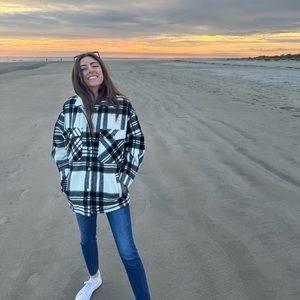 Meet your Posher, Hana